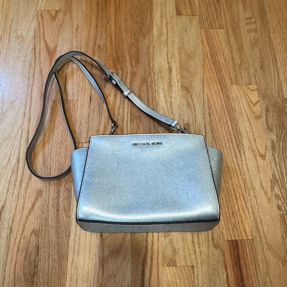 Michael Kors Metallic Crossbody Bag